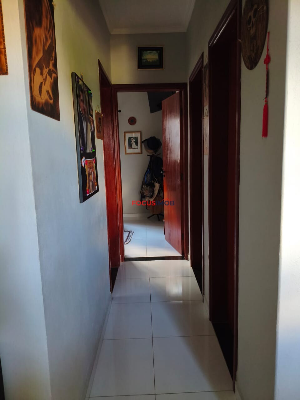 CASA  NO CONDOMÍNIO DR. FALSETTI – MOGI GUAÇU/SP- 3 DORMITÓRIOS