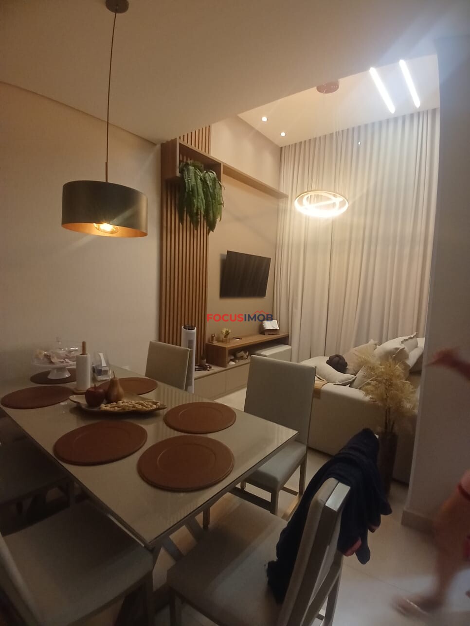 Casa de Alto Padrão no Planalto Verde - Completa, Decorada e Equipada - Mogi Guaçu