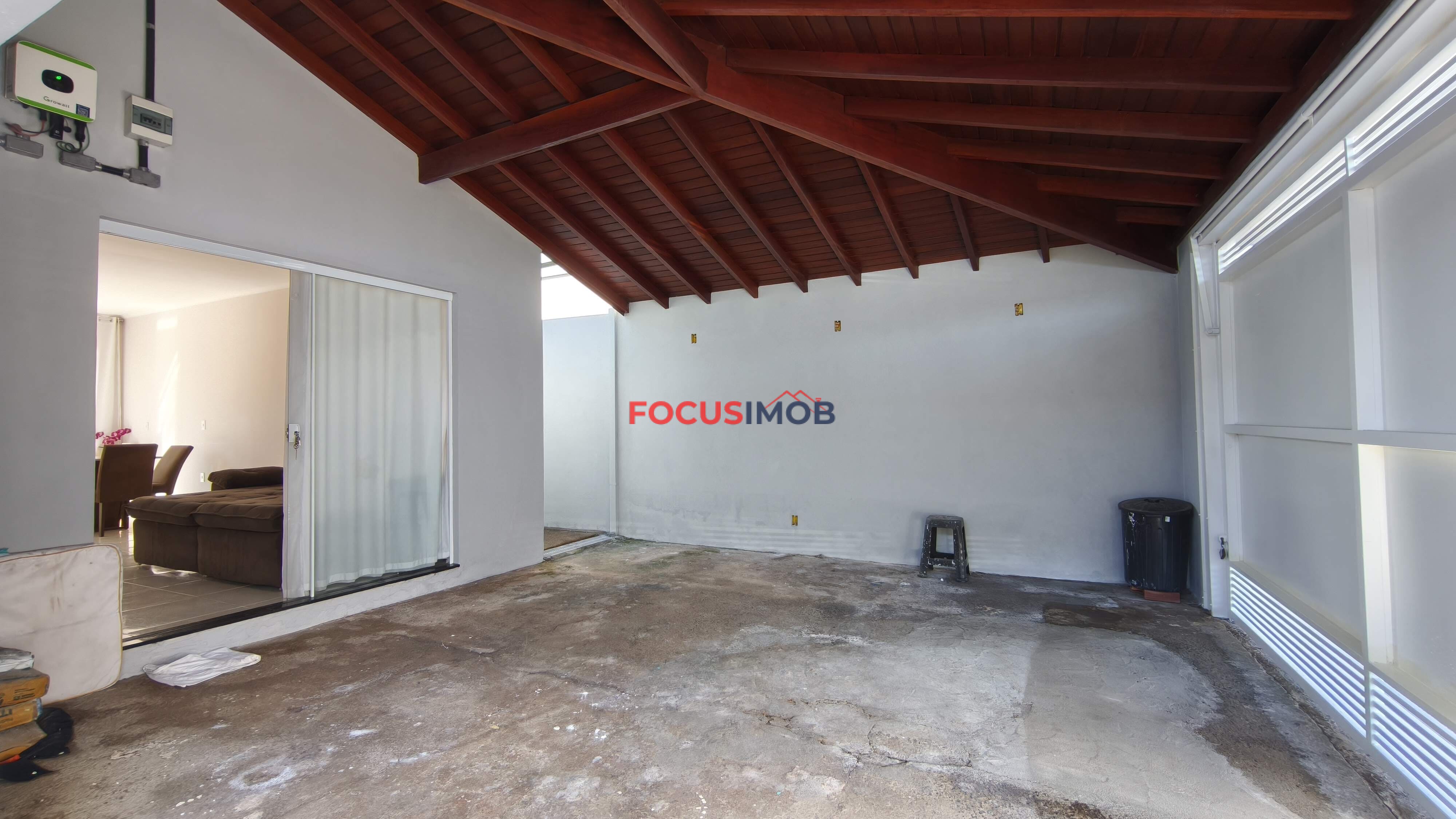 CASA A VENDA NO RESIDENCIAL RUBENS FERIAN – ITAPIRA/SP
