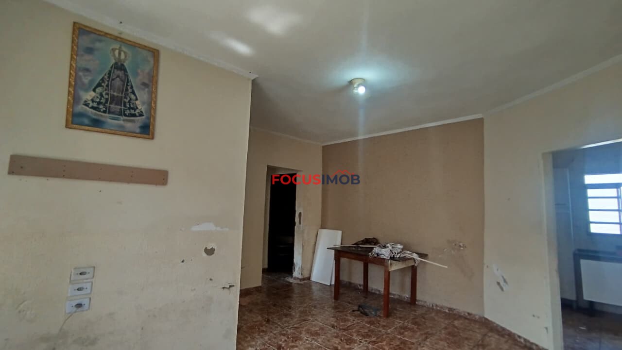 🏡 Casa com edícula à venda no Jardim Bonfim em Itapira – Ótima oportunidade!