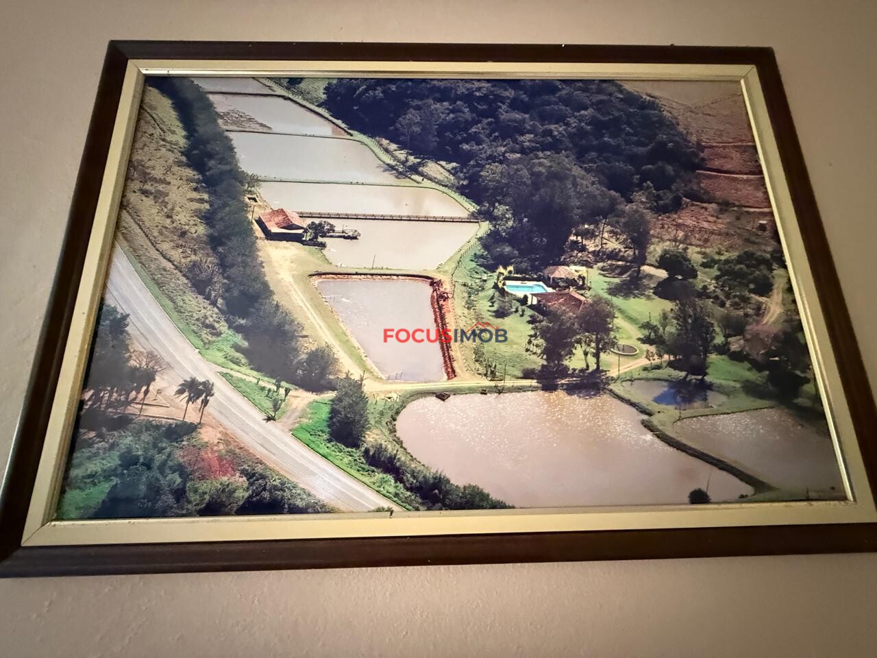 Oportunidade!!! Pesqueiro em pleno funcionamento com possibilidade para rede hoteleira