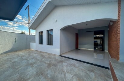 CASA DISPONÍVEL NO JARDIM ITACOLOMY