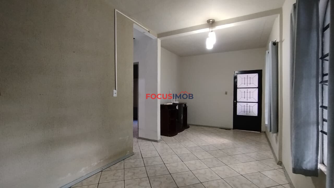 Casa com dois dormitórios terreno de 250m2 -  Mogi Guaçu/SP