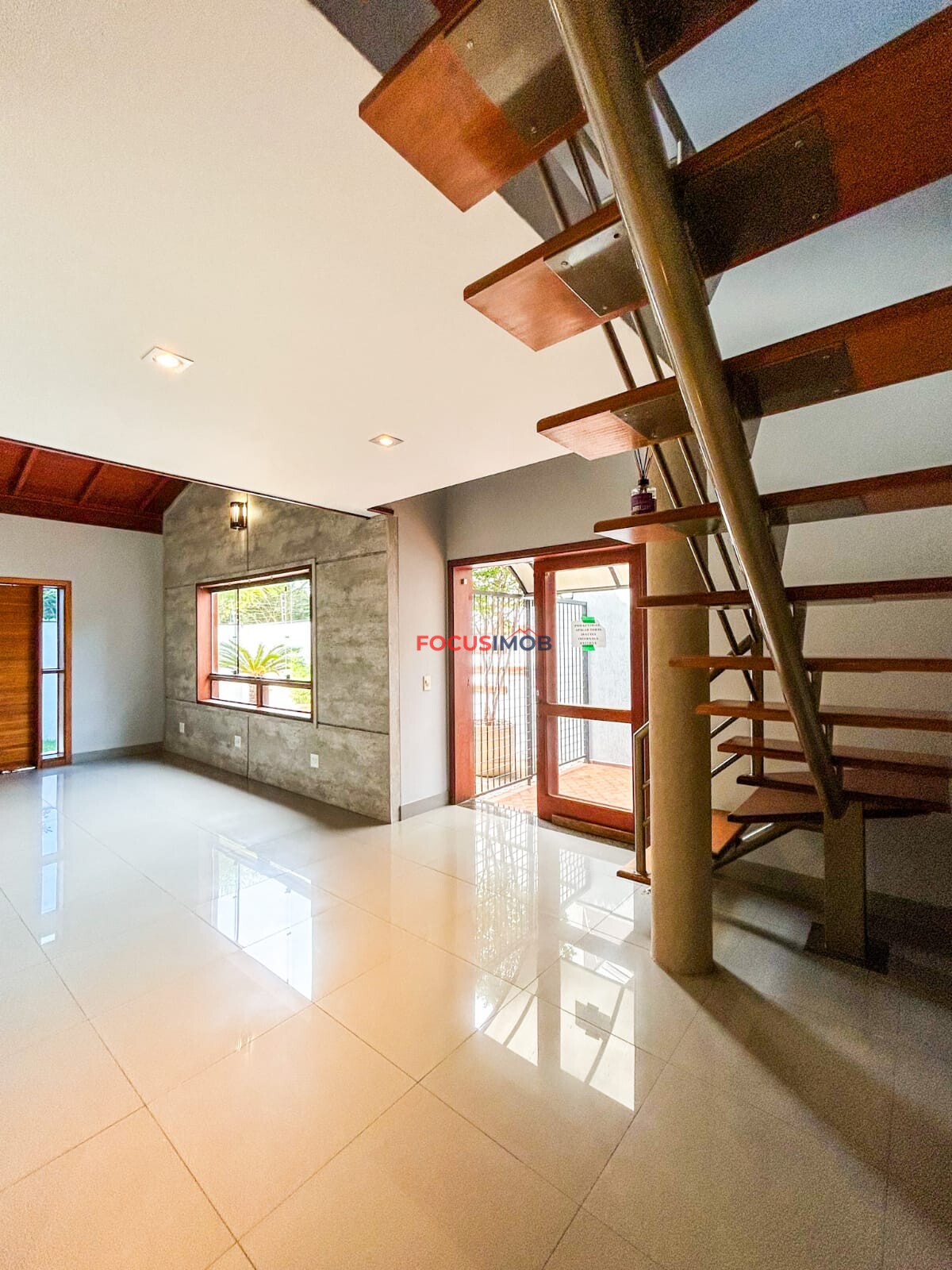 CASA A DISPONÍVEL PARA VENDA - JARDIM AMERICIA / MOGI MIRIM