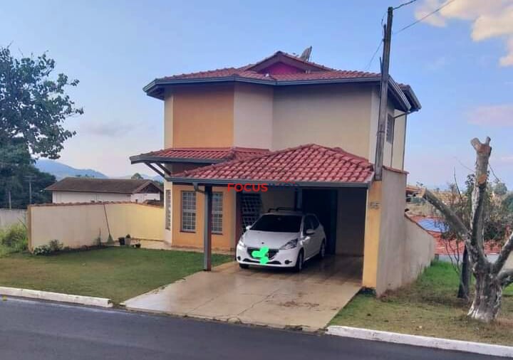 Casa a Venda Águas de Lindóia