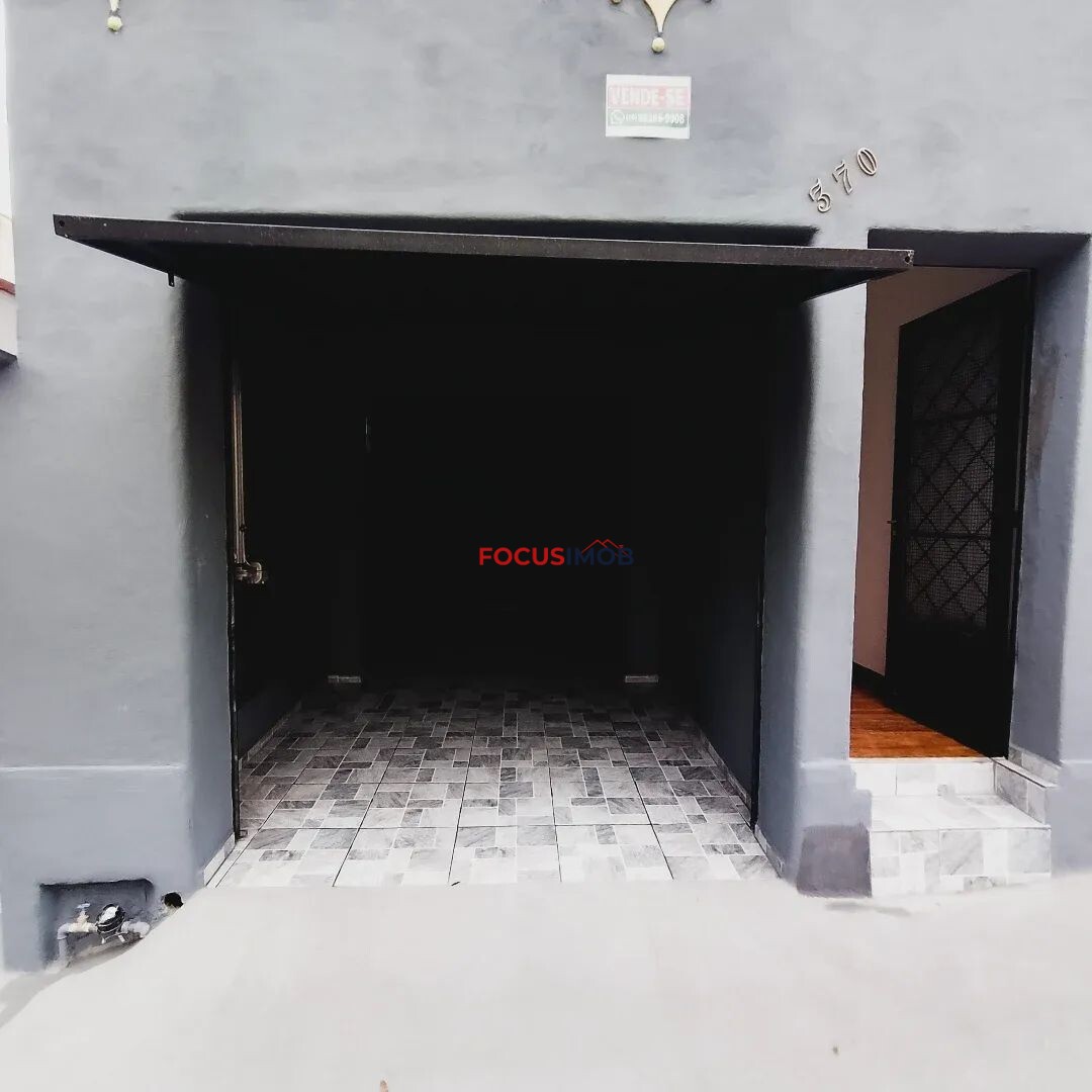 Casa á Venda no centro de Itapira-SP