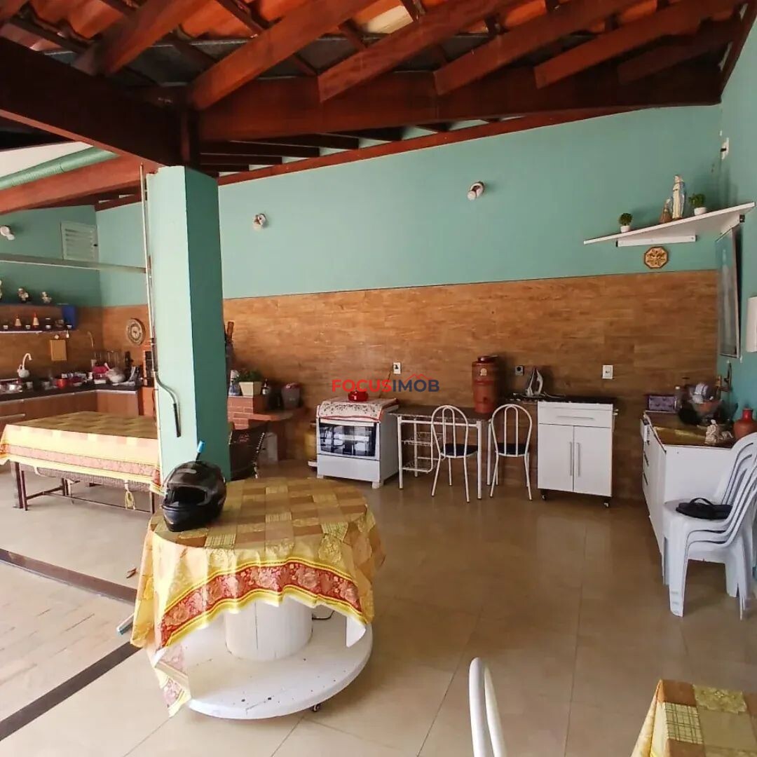 Chácara no Tanquinho Itapira-SP