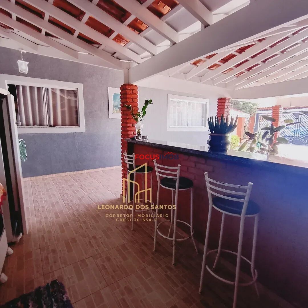 Casa a venda em Amparo