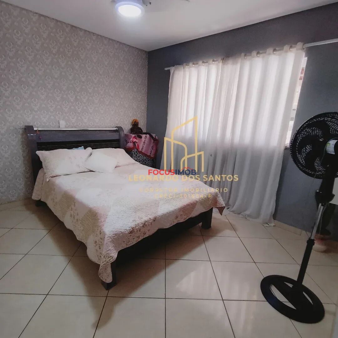 Casa a venda em Amparo