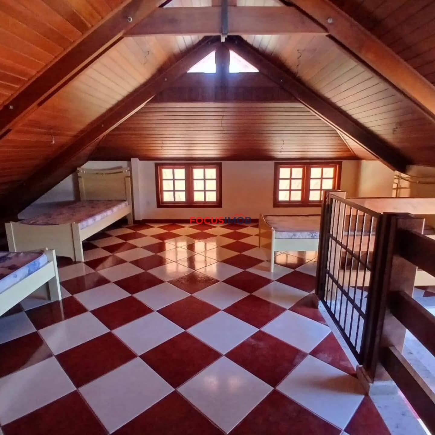 Casa a Venda Águas de Lindóia