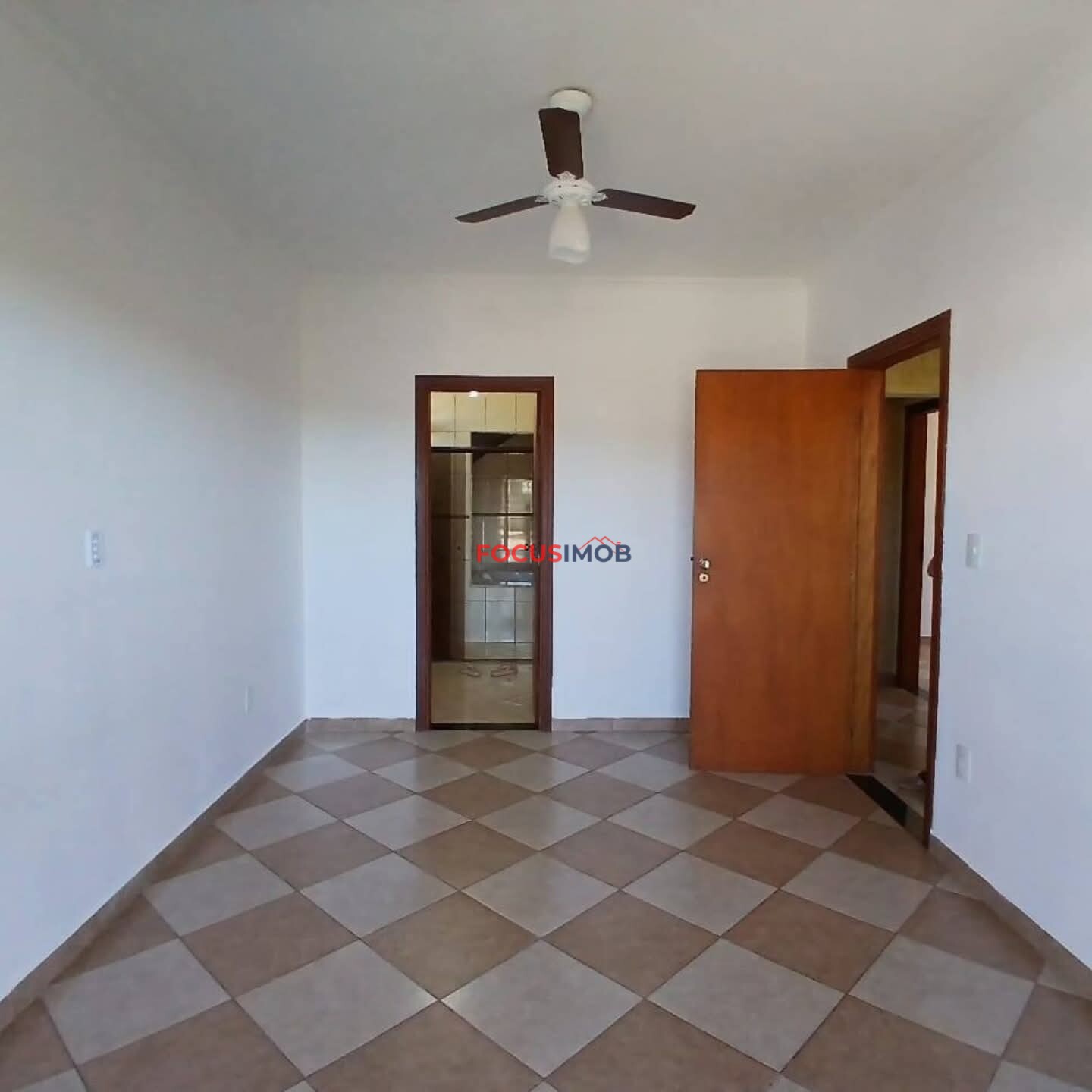 Casa a Venda Águas de Lindóia