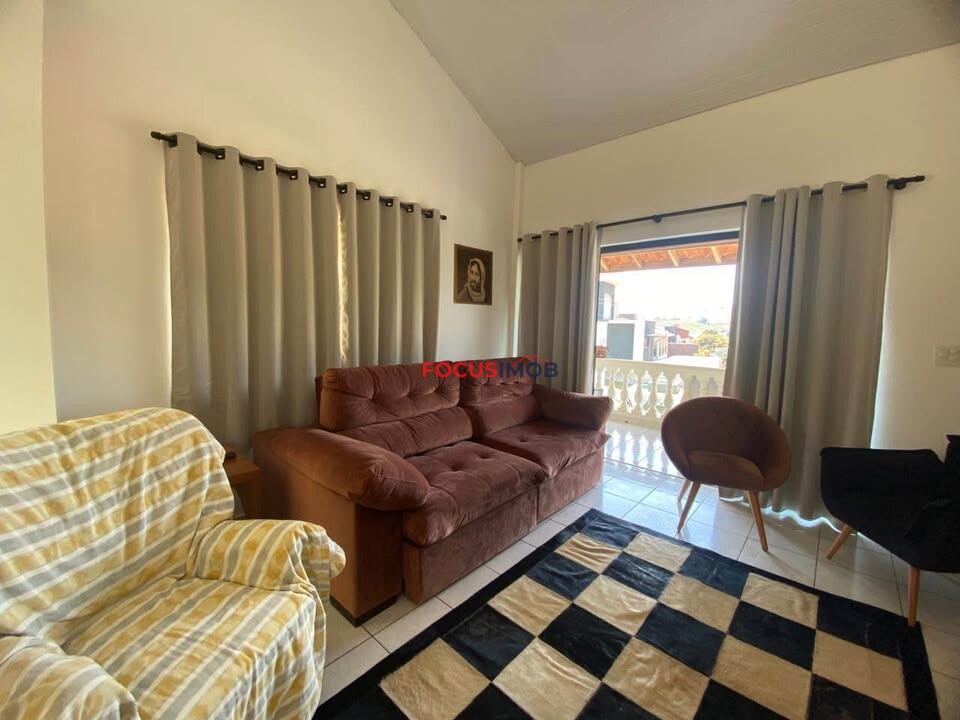 Casa a Venda Águas de Lindóia