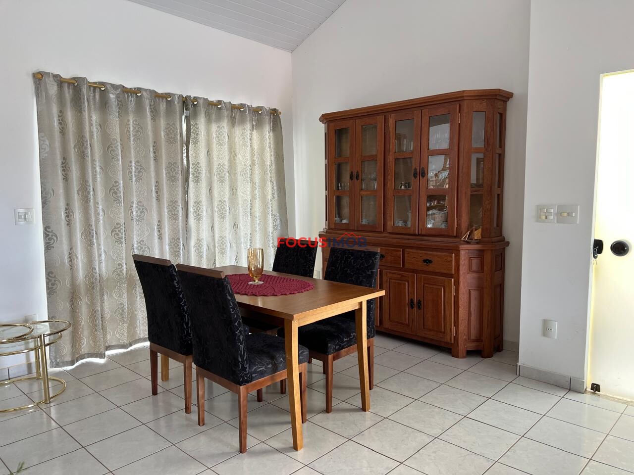 Casa a Venda Águas de Lindóia