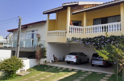 Casa a Venda Águas de Lindóia