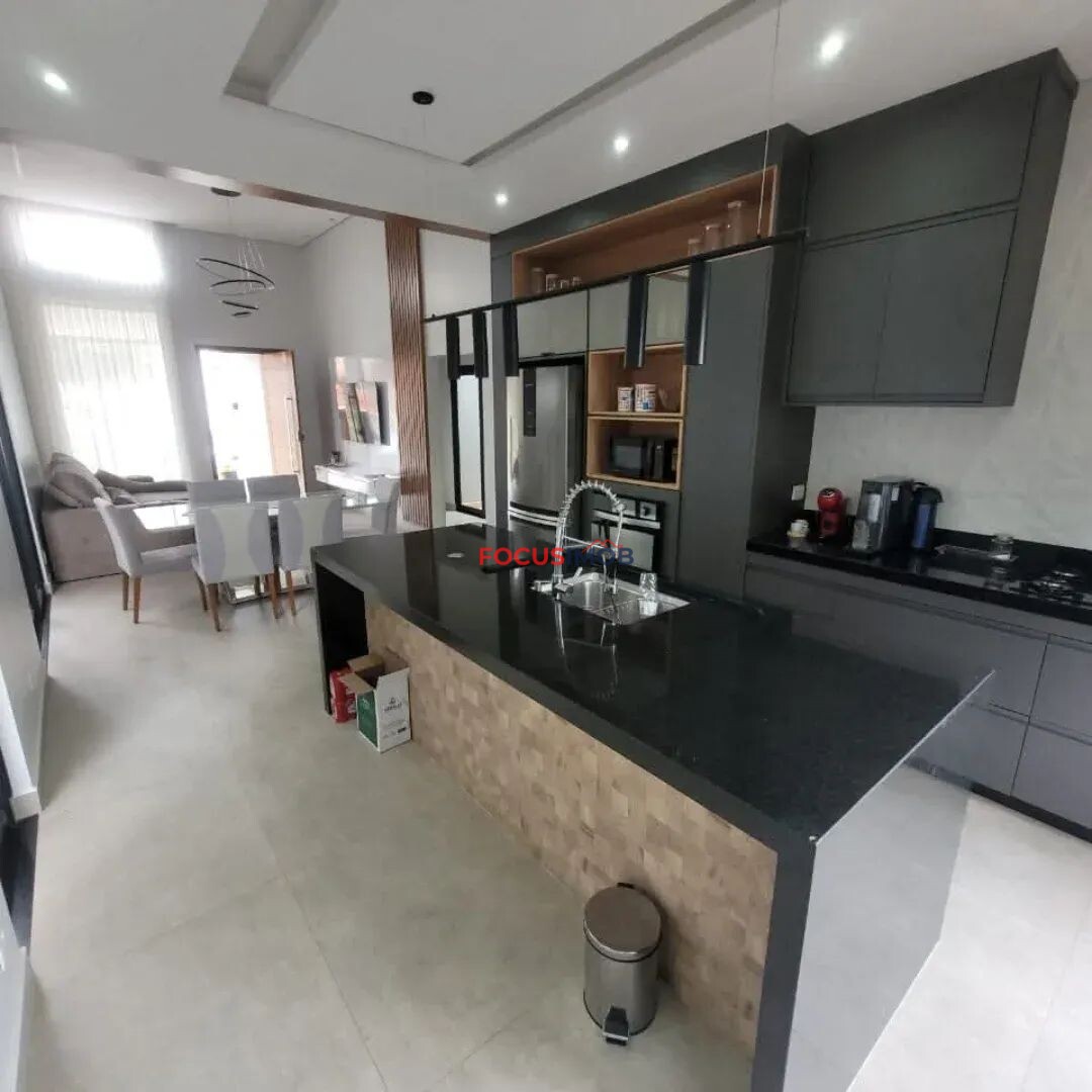 Casa a Venda Águas de Lindóia