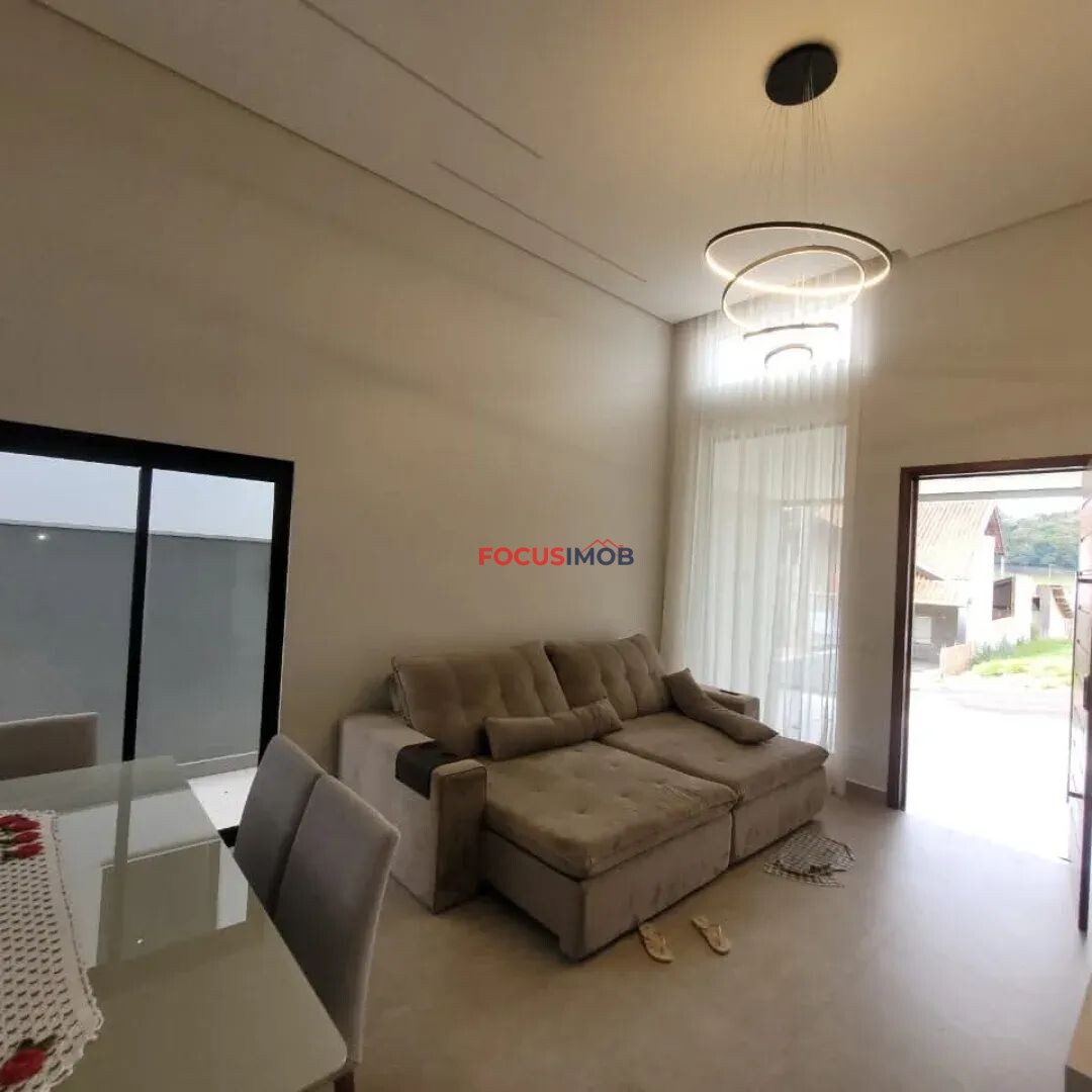 Casa a Venda Águas de Lindóia