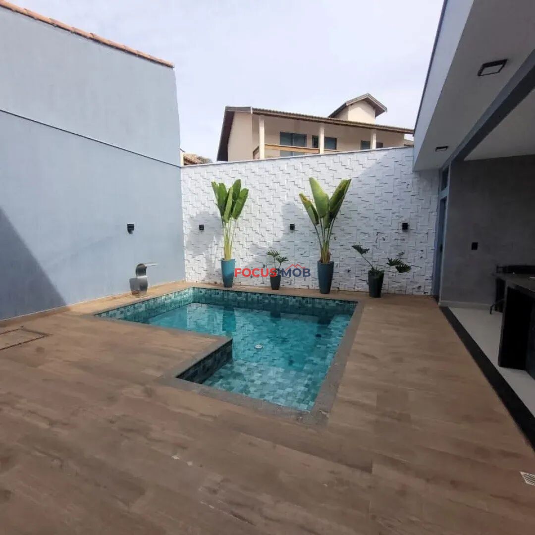 Casa a Venda Águas de Lindóia