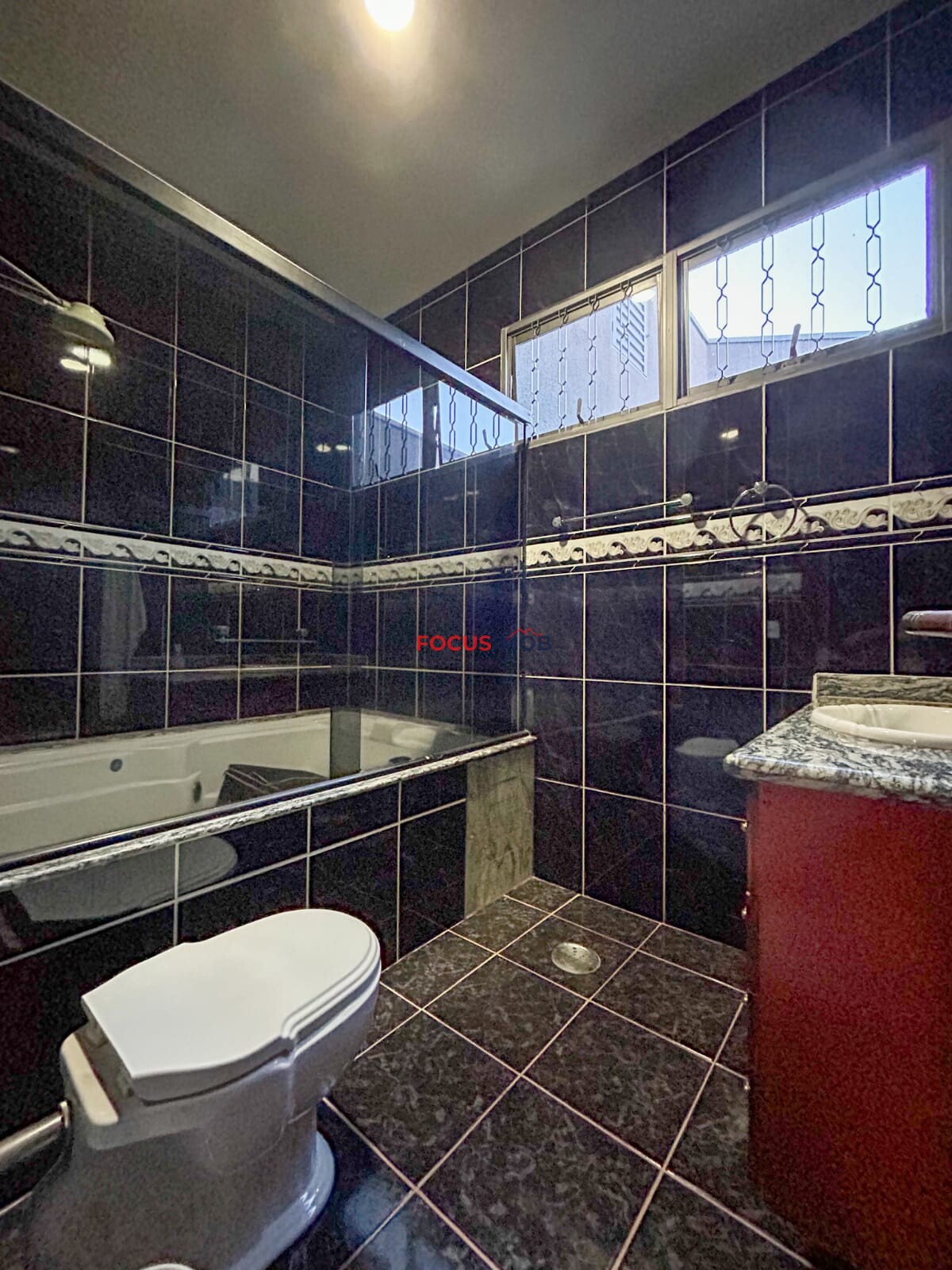 CASA DISPONÍVEL NO JARDIM SANTO ANTÔNIO - MOGI GUAÇU