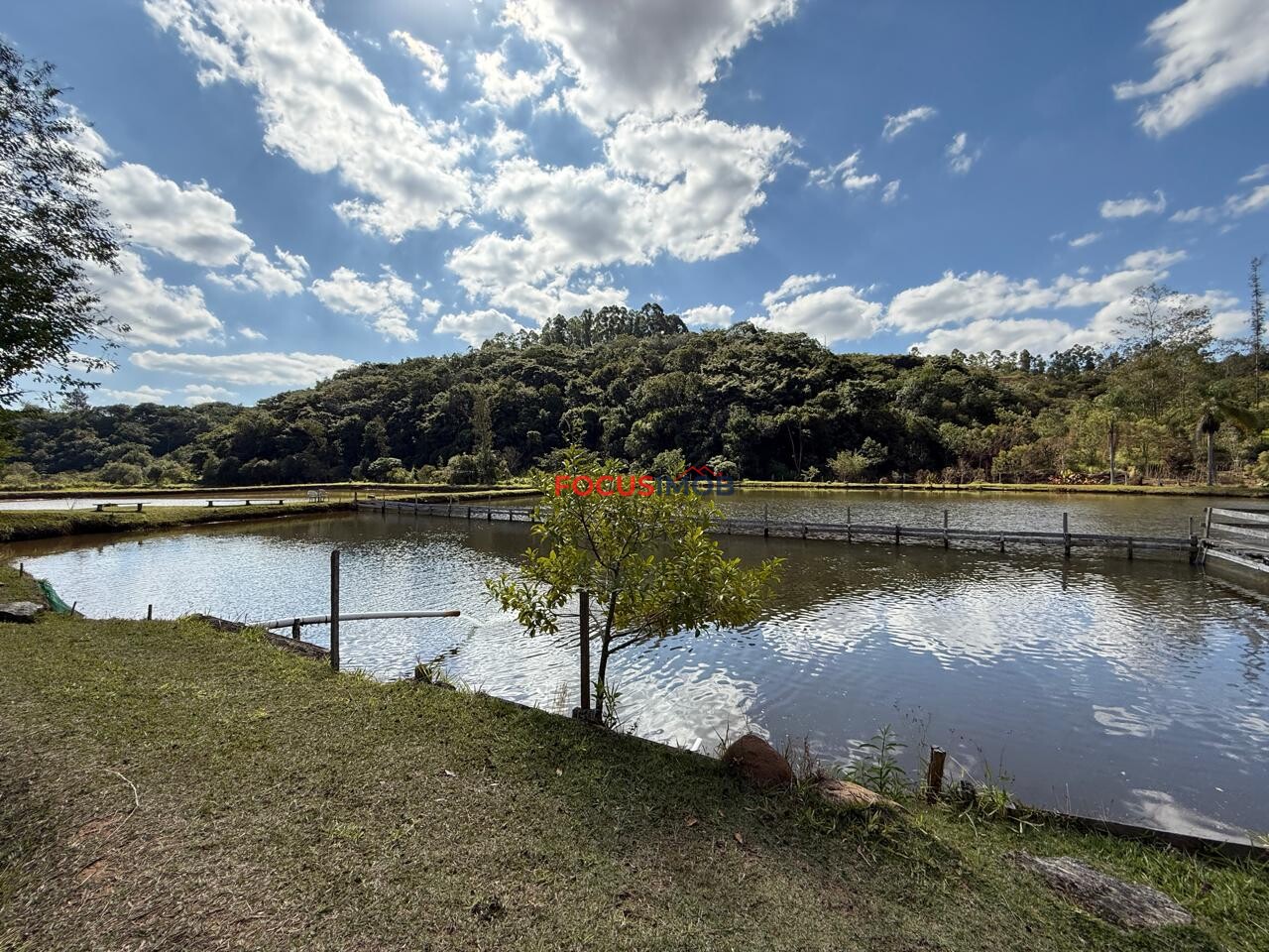 Oportunidade!!! Pesqueiro em pleno funcionamento com possibilidade para rede hoteleira