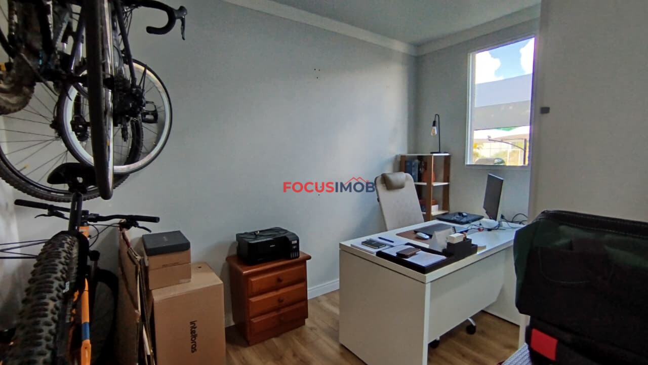 Apto Borboletas com quase todos os móveis inclusos