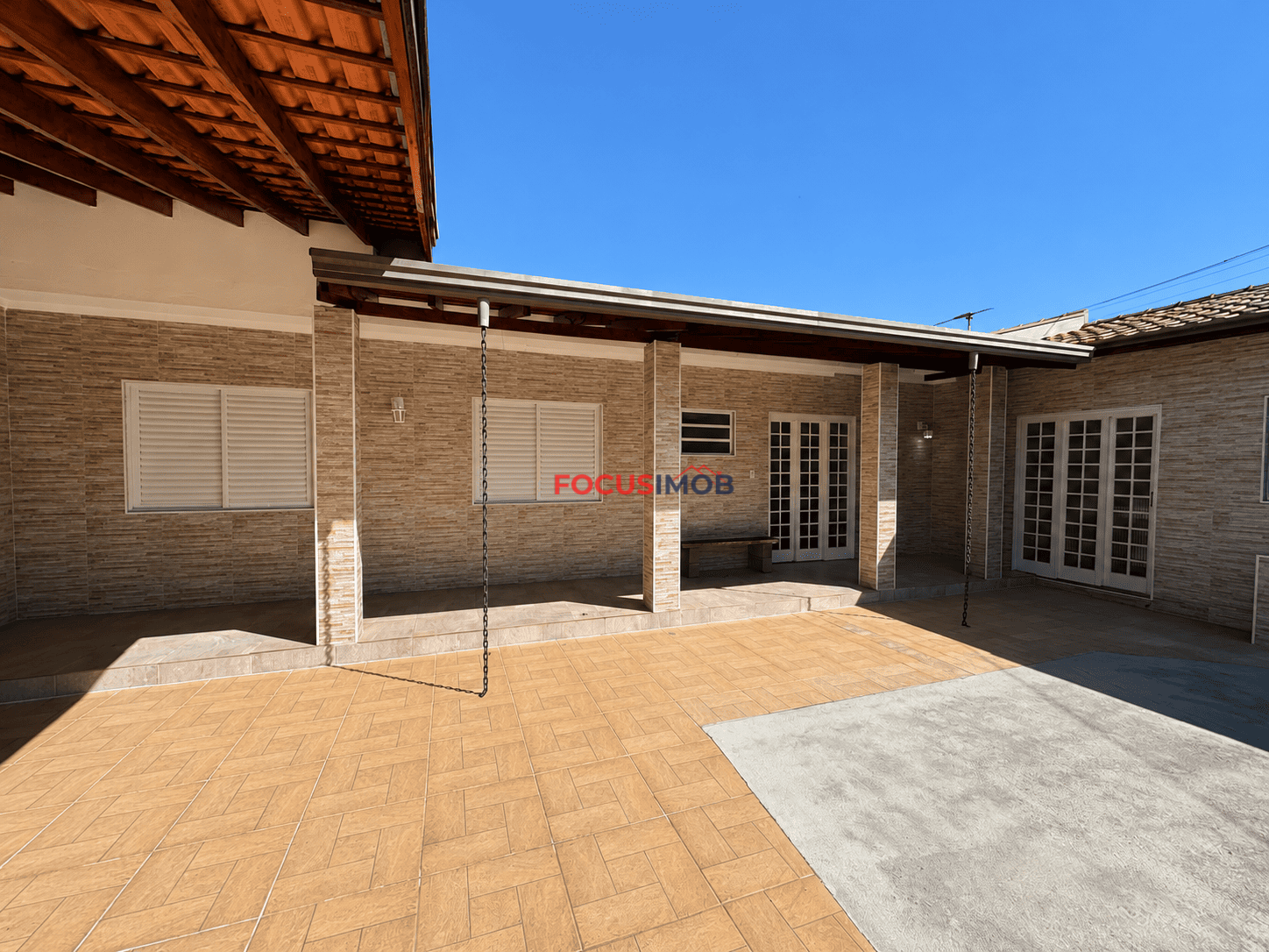 Casa Térrea com 3 Dormitórios e Amplo Quintal à Venda – Jardim Paulista | Mogi Guaçu/SP