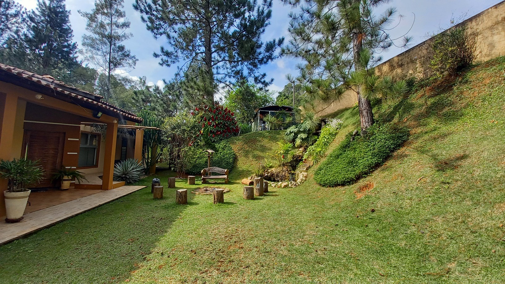 Encantadora Chácara no Coração de Águas de Lindóia!