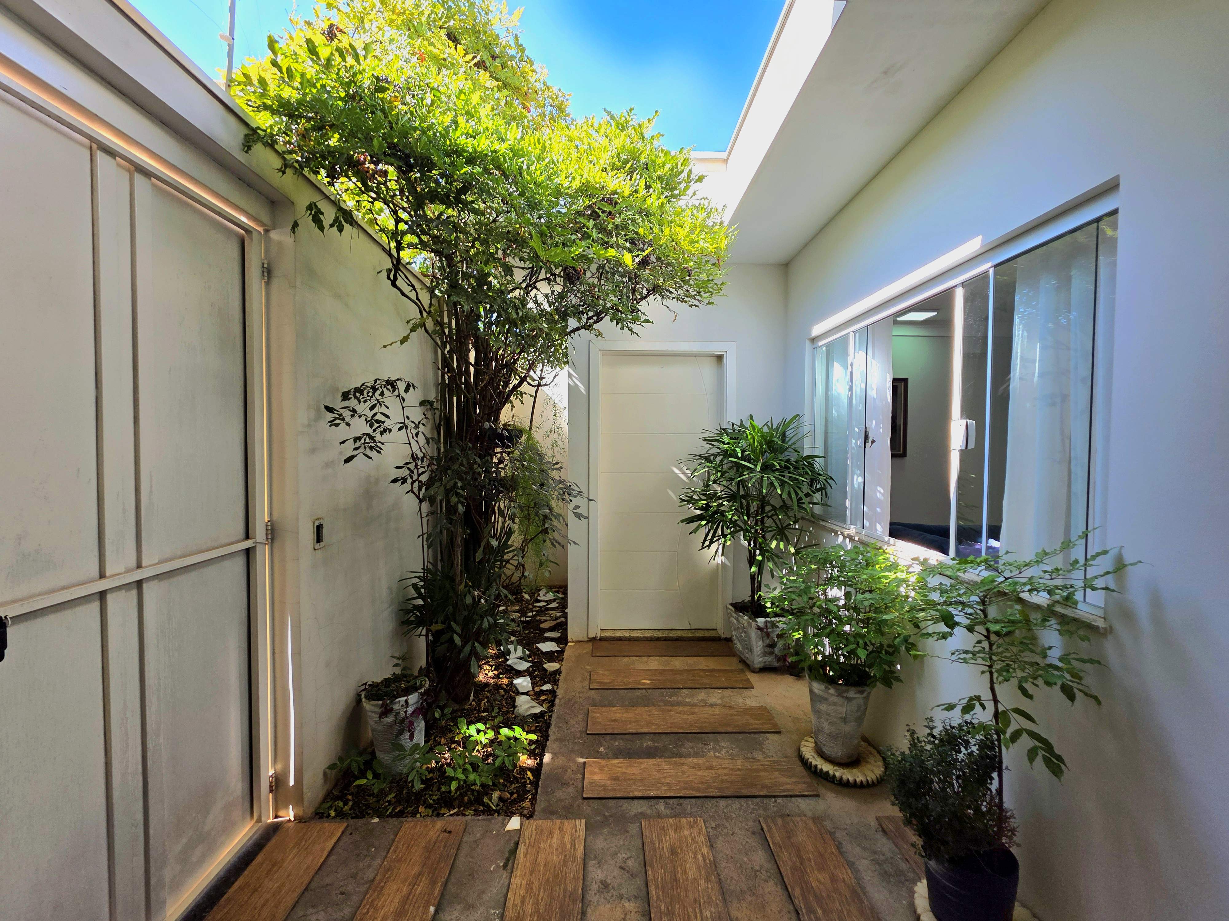 Vendo Linda Casa na cidade de Araras - Bairro Piratininga