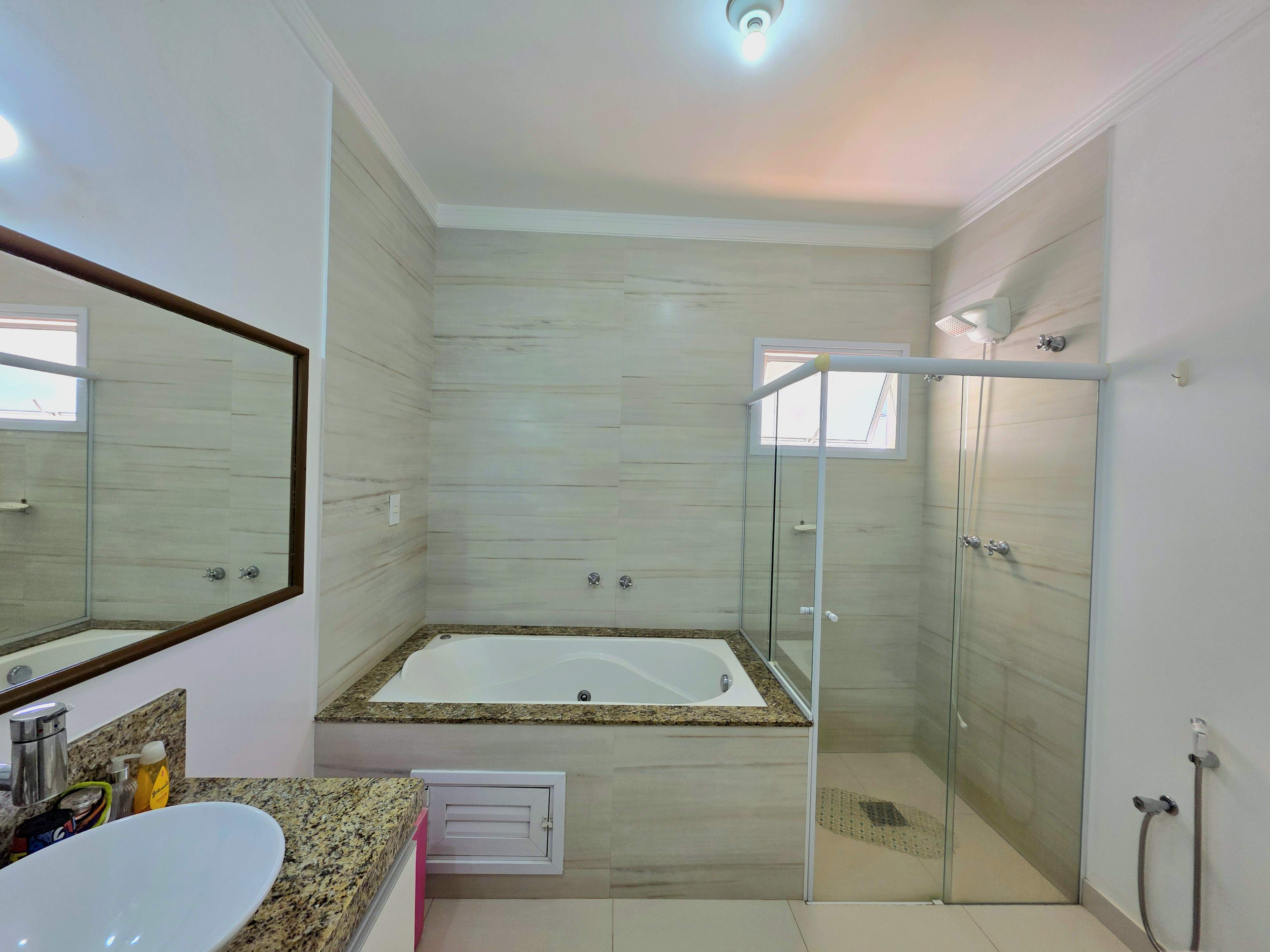 Vendo Linda Casa na cidade de Araras - Bairro Piratininga