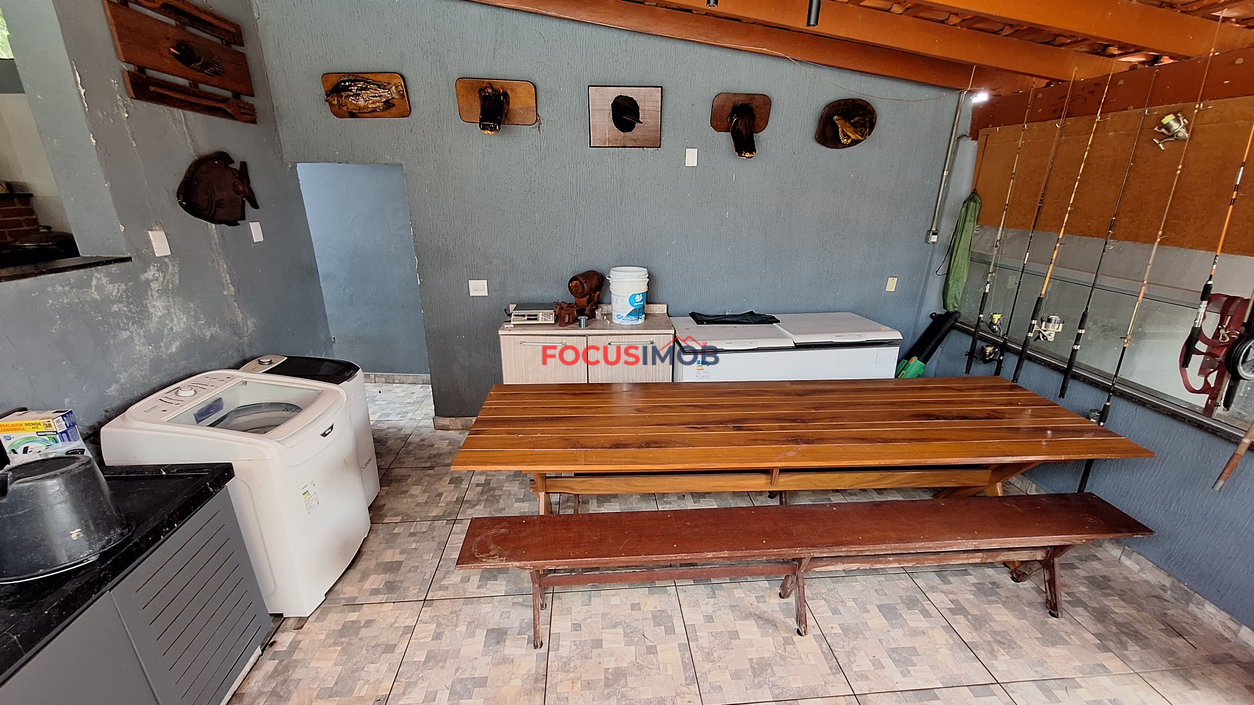 Casa para locação com 3 dormitórios, 270 m², no Jardim Serra Dourada