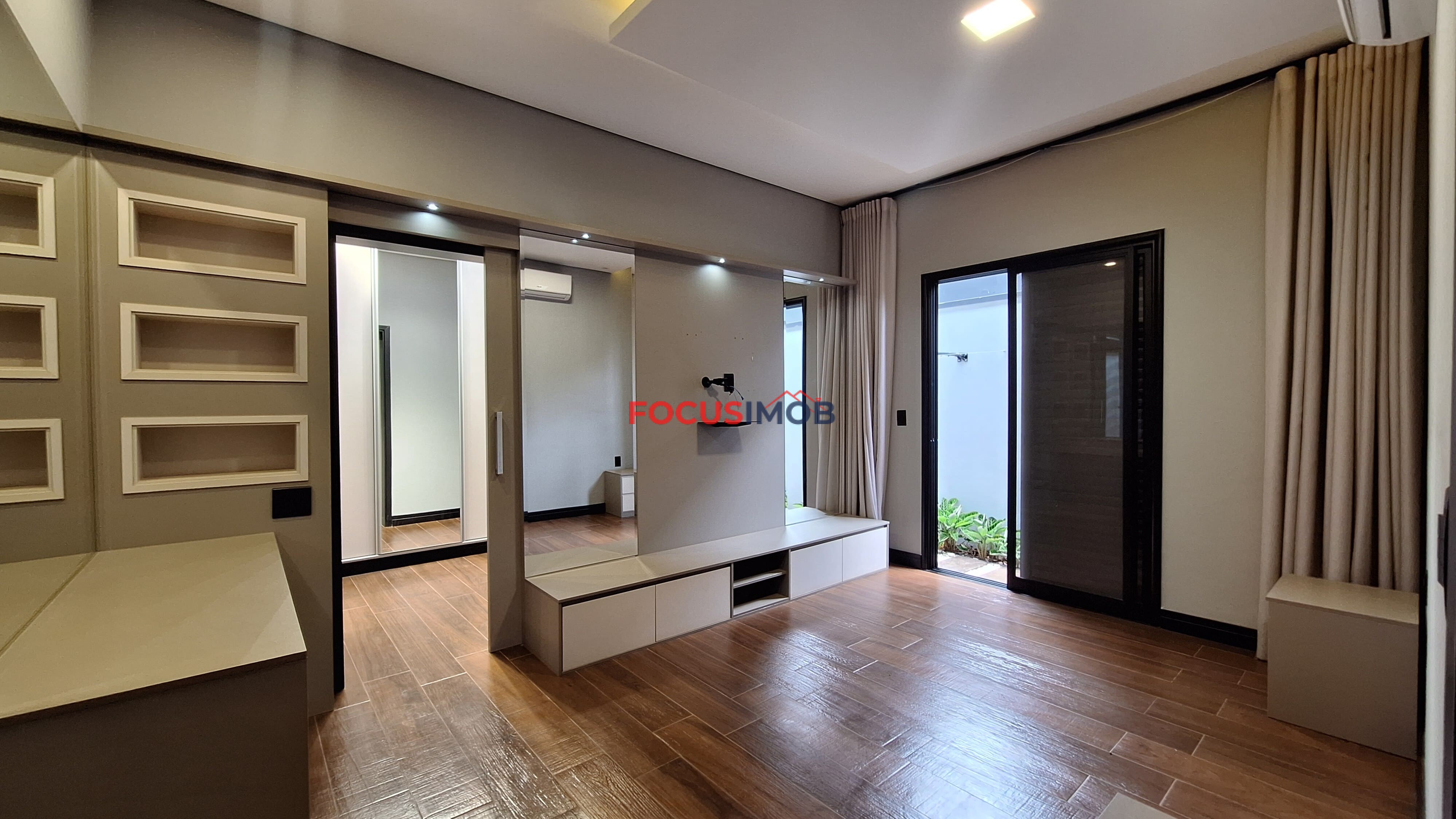 IMÓVEL DE ALTO PADRÃO À VENDA – CONDOMÍNIO MORRO VERMELHO 2