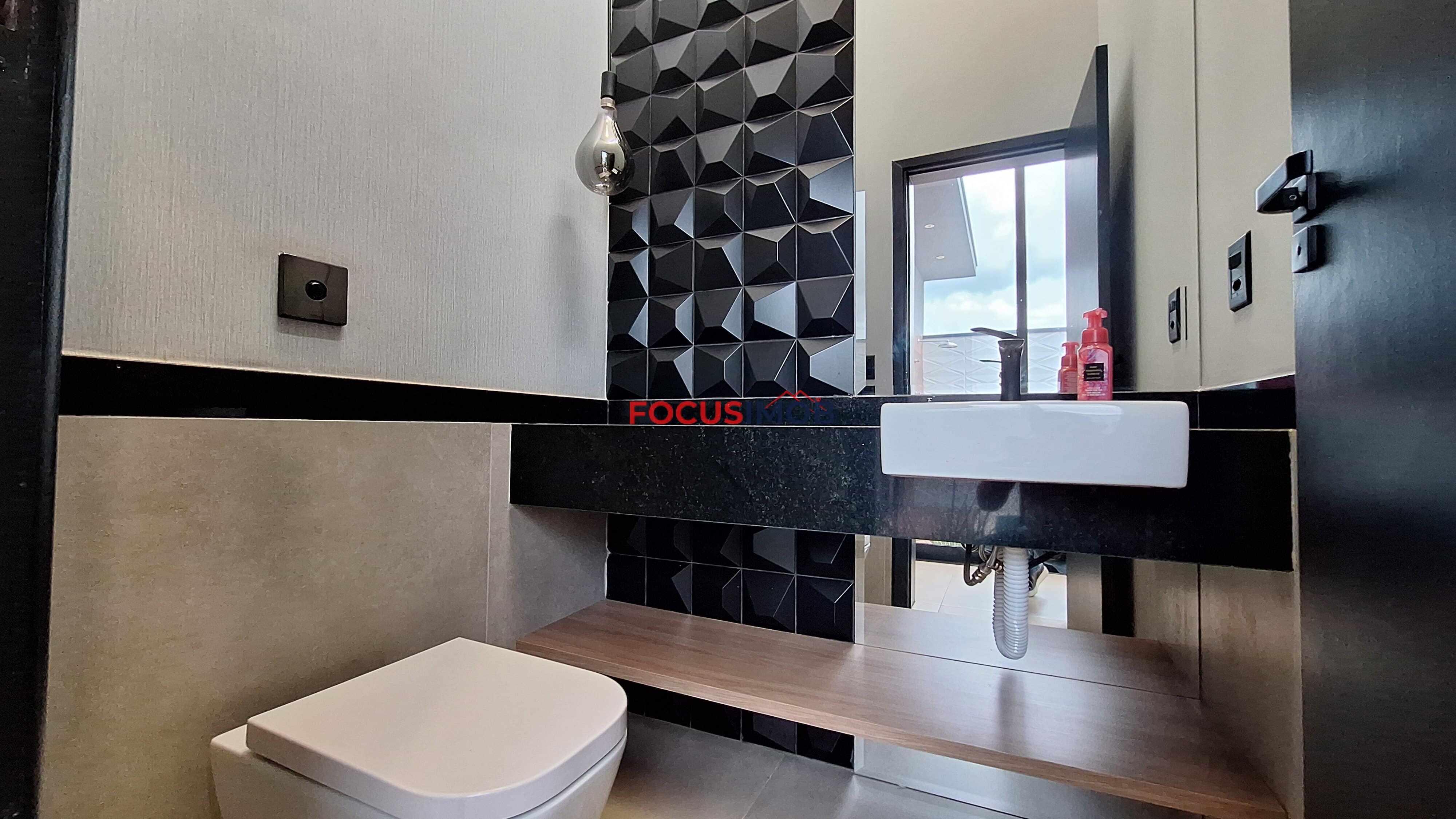 IMÓVEL DE ALTO PADRÃO À VENDA – CONDOMÍNIO MORRO VERMELHO 2