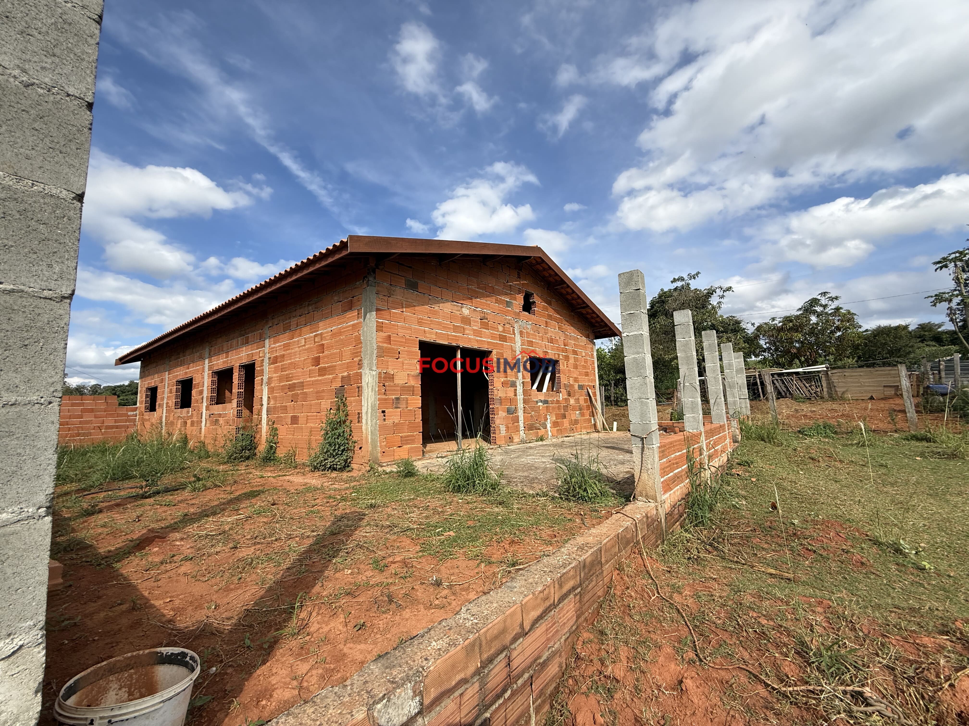 🏡 Chácara de 1.000 m² à Venda em Pinheiros – Itapira/SP