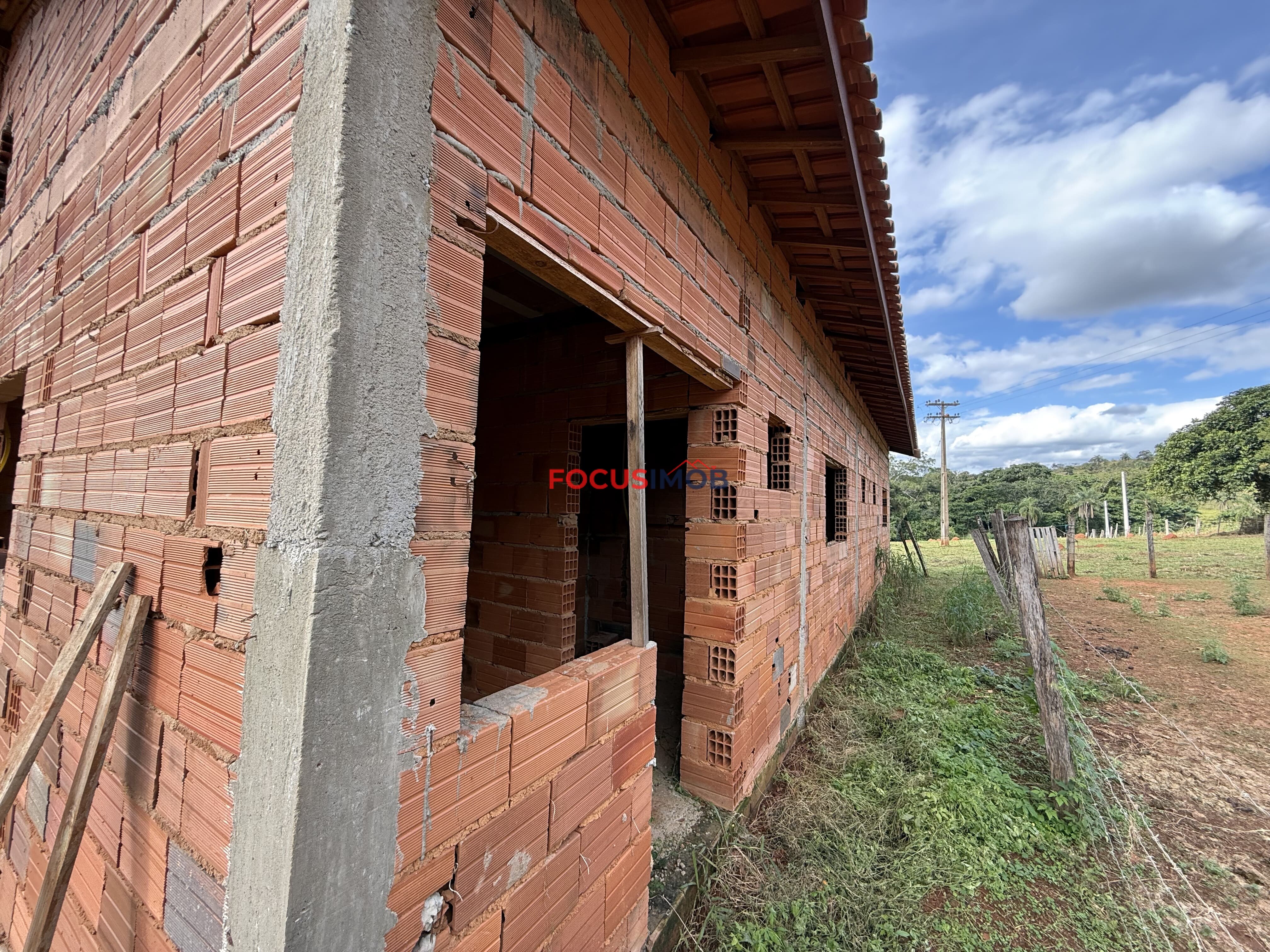 🏡 Chácara de 1.000 m² à Venda em Pinheiros – Itapira/SP