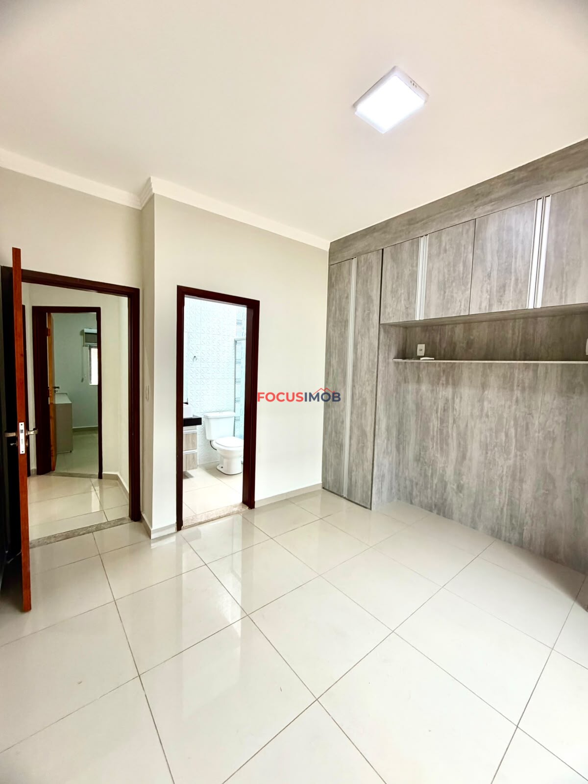 CASA A VENDA NO JARDIM INPERIAL - MOGI GUAÇU