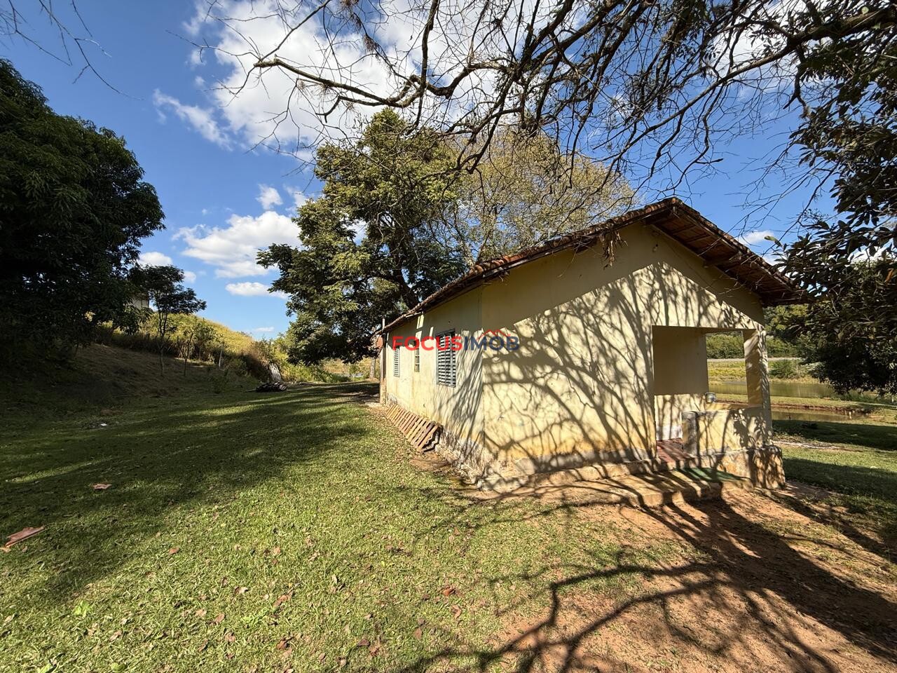 Oportunidade!!! Pesqueiro em pleno funcionamento com possibilidade para rede hoteleira