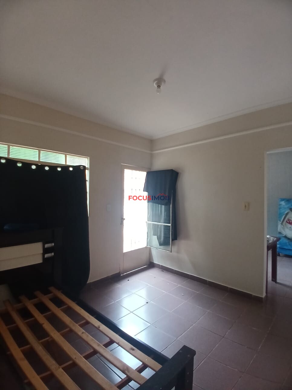 OPORTUNIDADE NO JARDIM SELMA – MOGI GUAÇU Vendo Edícula em terreno de 325m² (13m de frente).