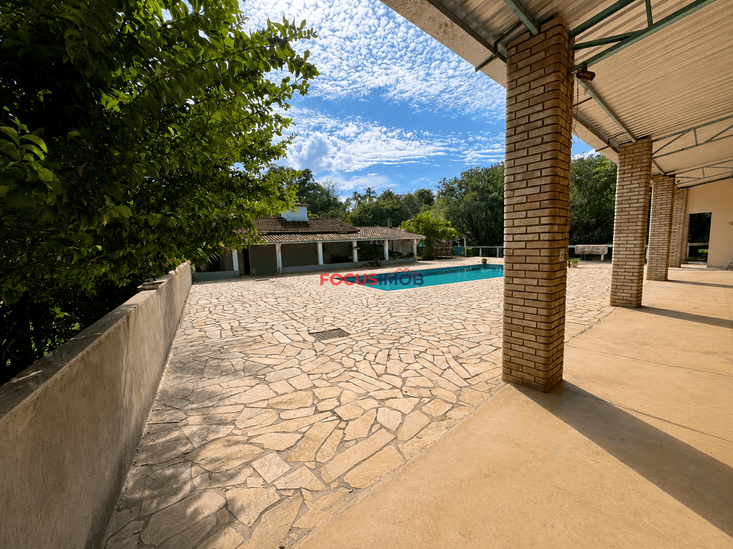 🌿 Chácara Completa em Monte Sião/MG – 1.500 m² com Piscina, Campo e Área de Lazer | R$ 550.000