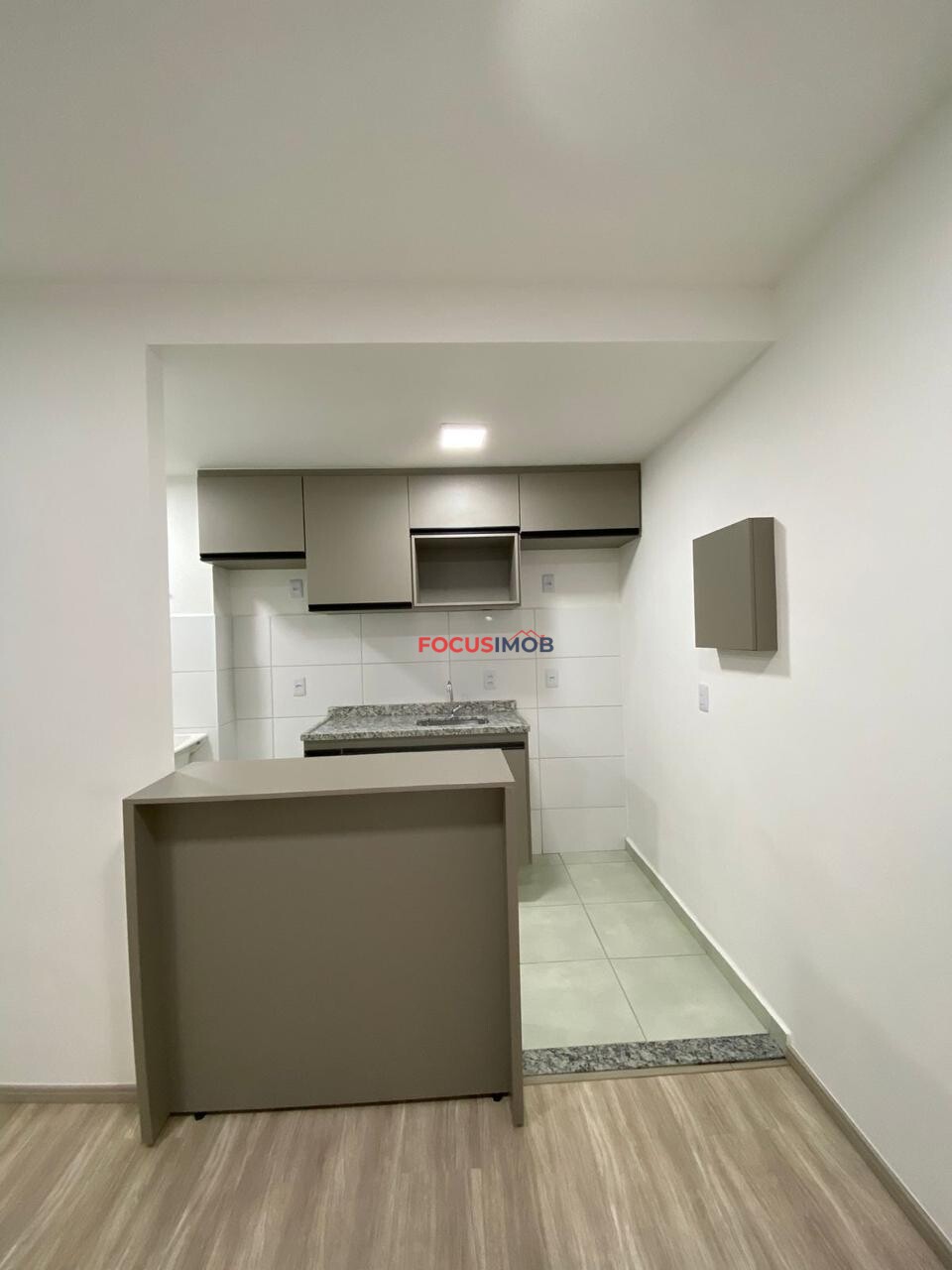 APARTAMENTO CONDOMÍNIO PORTAL DAS ROSAS