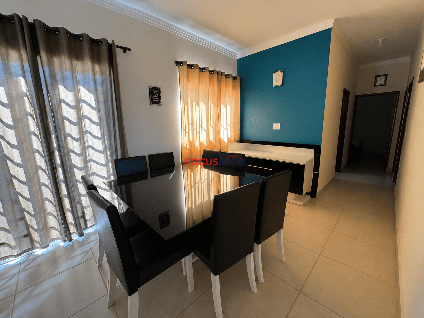 Chácara Completa com 2.000 m², Casas, Piscina e Energia Solar – Porteira Fechada