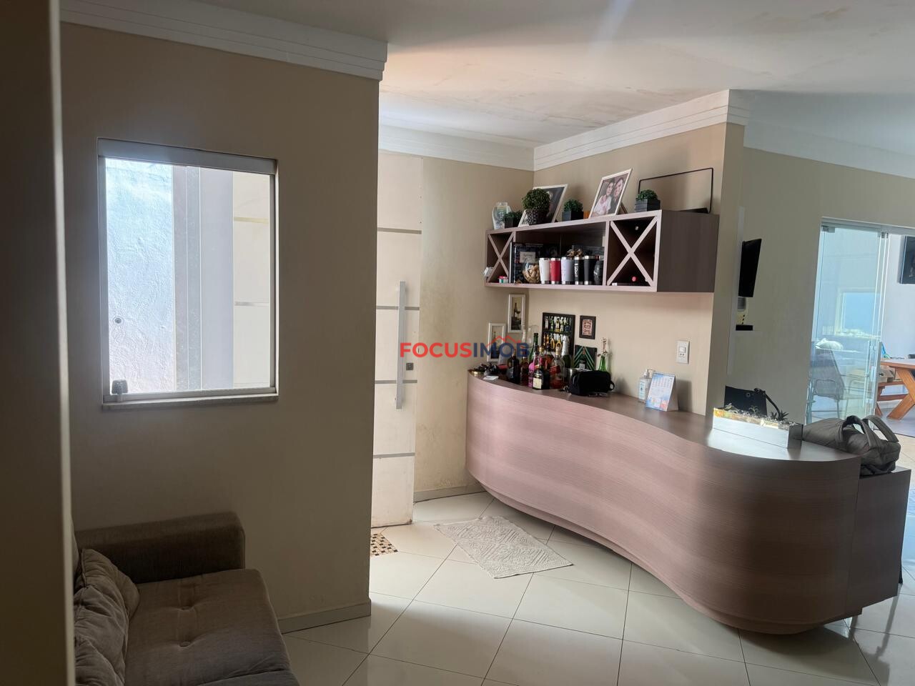 LINDA CASA COM PISCINA À VENDA – JARDIM CASA GRANDE | MOGI GUAÇU/SP