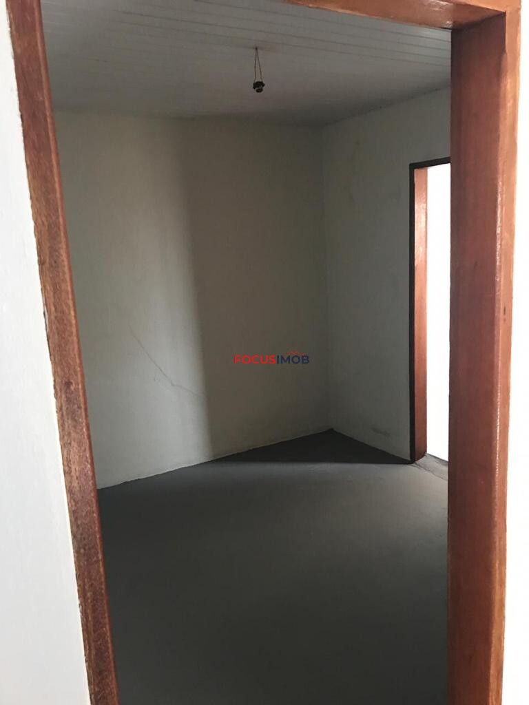 Excelente Oportunidade! 2 Casas no Mesmo Terreno com Potencial Comercial - Itapira/SP