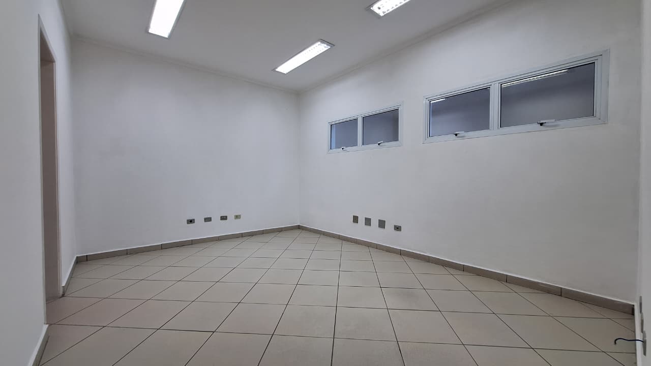 Prédio comercial em Luisiana - São Bernardo