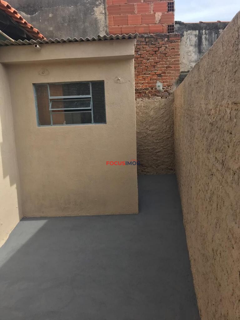 Excelente Oportunidade! 2 Casas no Mesmo Terreno com Potencial Comercial - Itapira/SP
