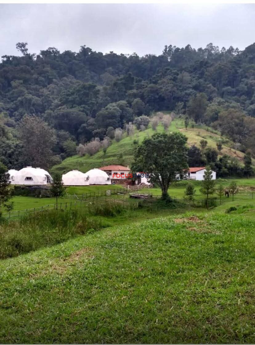 Sítio em AMPARO