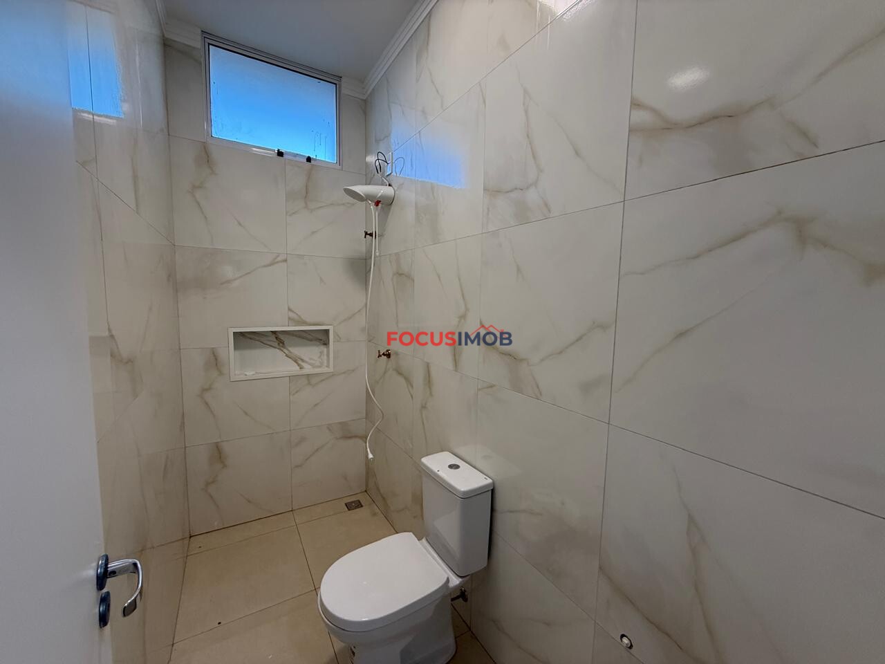 Casa Moderna no Jd. Esplanada | 3 Dormitórios (1 Suíte) a 5 Minutos do Centro