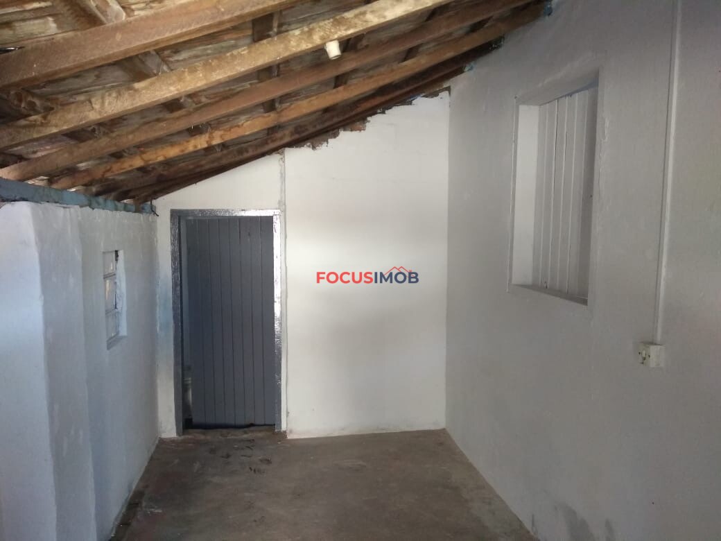 Excelente Oportunidade! 2 Casas no Mesmo Terreno com Potencial Comercial - Itapira/SP