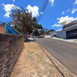 Terreno Plano e Amplo no Vale das Águas - Águas de Lindóia - SP
