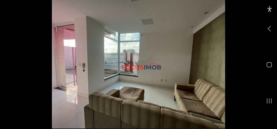 Sobrado Completo no Planalto Verde | 3 Quartos, Suíte Master e Terraço