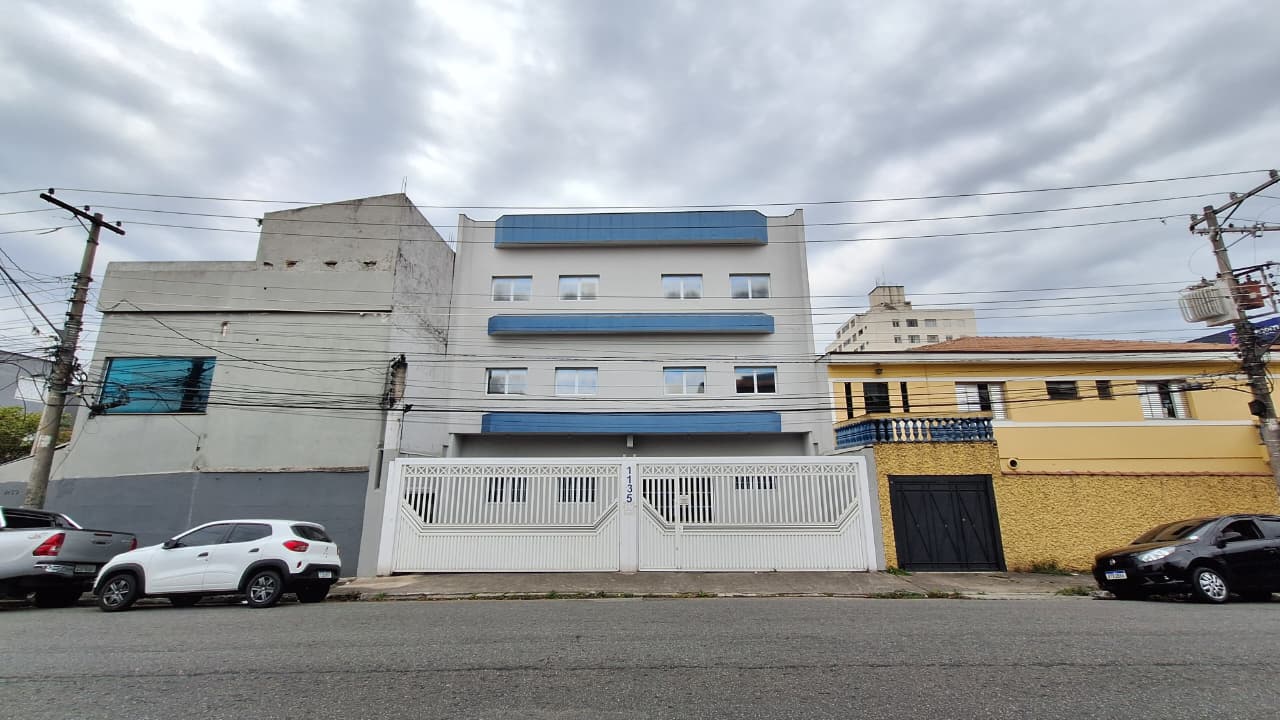 Prédio comercial em Luisiana - São Bernardo