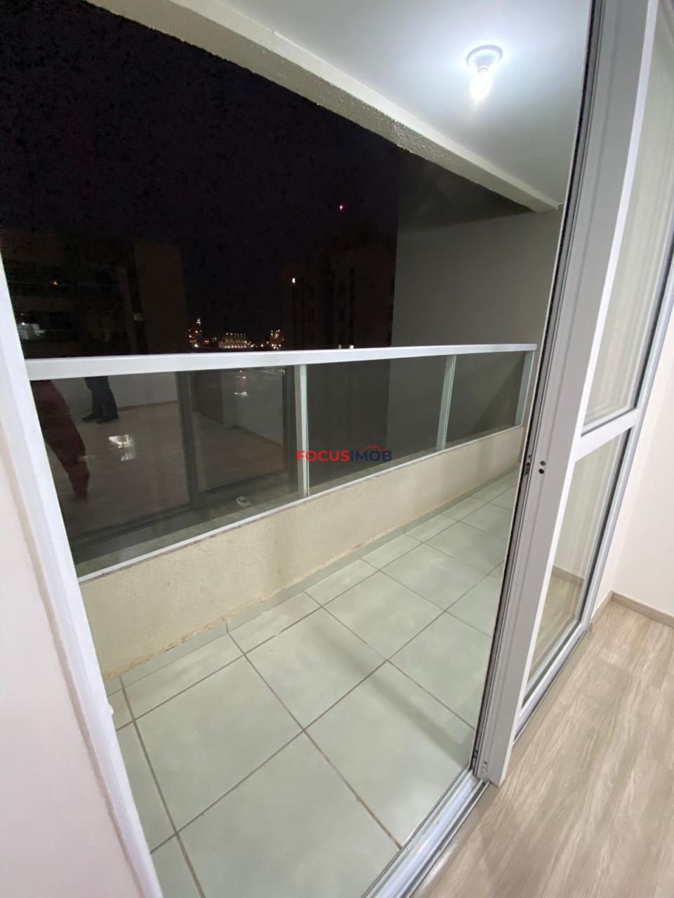 APARTAMENTO CONDOMÍNIO PORTAL DAS ROSAS